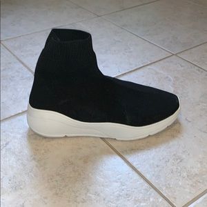 Steve Madden Ankle Black Knit Sneakers